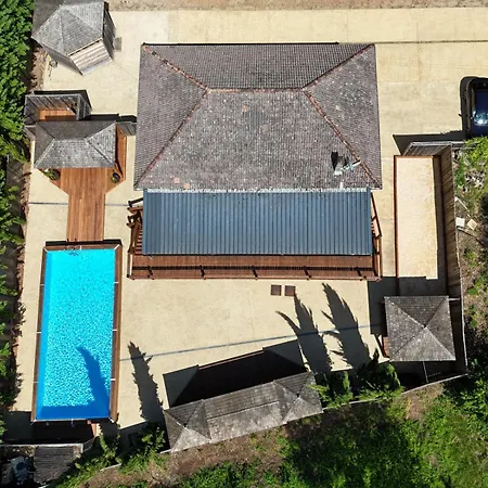 De Gamme - Le Gageac - Piscine & Villa